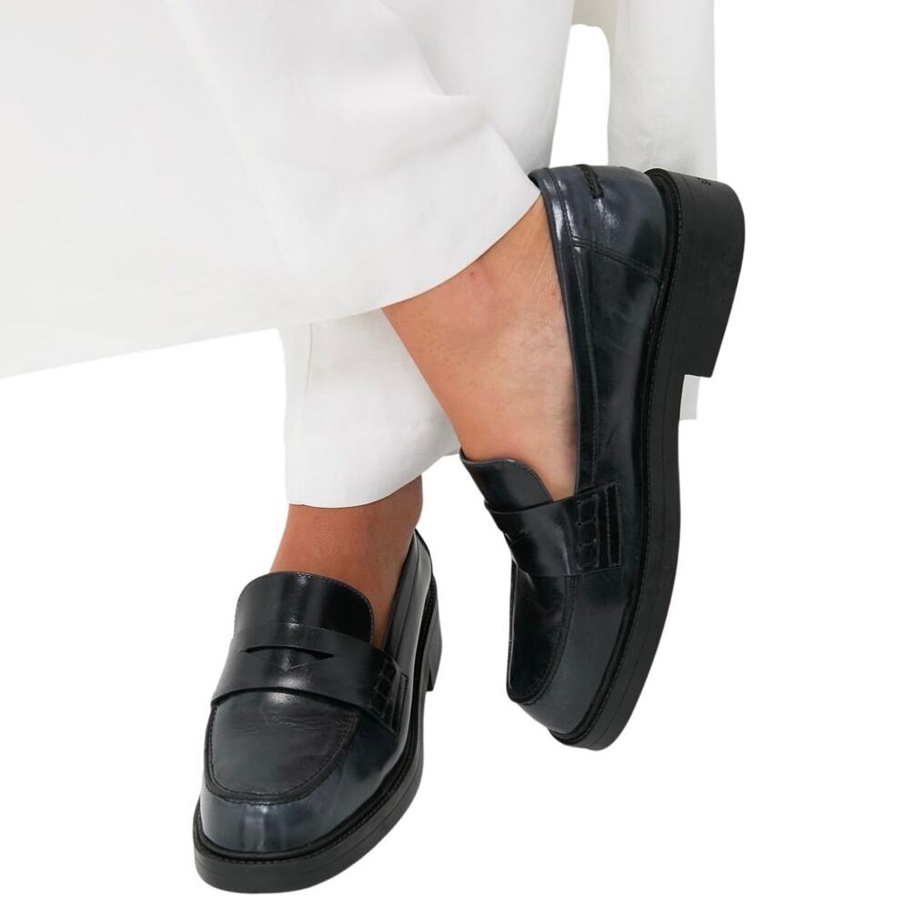 SCHUTZ Black Dylan Loafers Size 10 New in Box MSRP $178 SOO